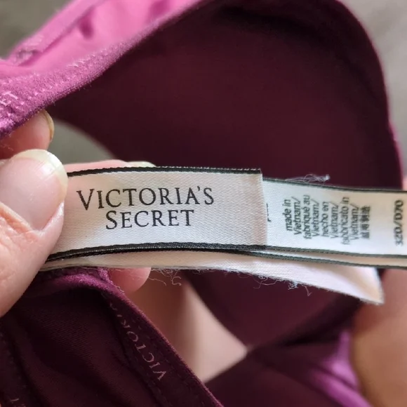 Victoria's Secret Pink T-Shirt Bra 32D - Picture 2 of 7